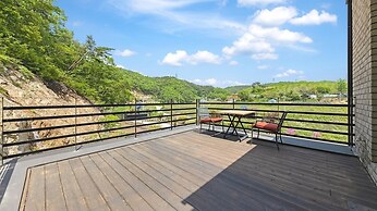 Chungnam Cheong-yang Ekohillinghauseu