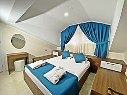 Fethiye Nokta Inlice Suit Apart