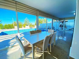 Fethiye Paris A Villa
