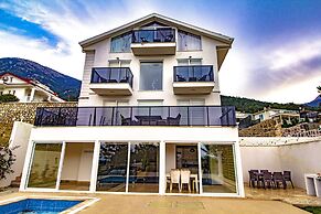Fethiye Paris A Villa