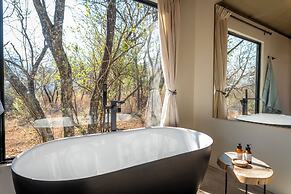 Sasi Bush Lodge