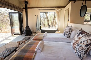 Sasi Bush Lodge