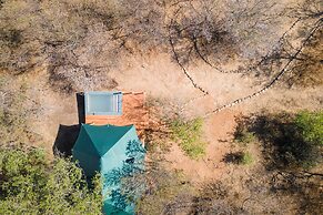 Sasi Bush Lodge