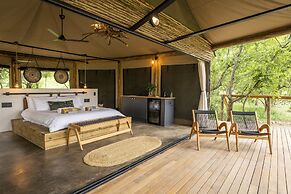 Sasi Bush Lodge