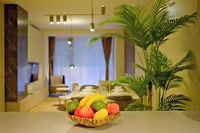 Petek Residence by NewInn