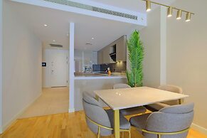 Petek Residence by NewInn