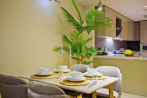 Petek Residence by NewInn