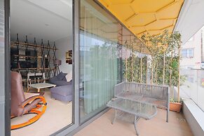 Petek Residence by NewInn