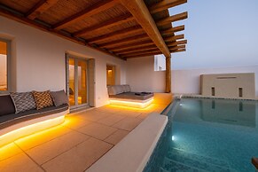 Utopia Suites by Anna Platanou - Adults only