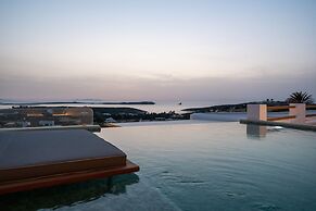 Utopia Suites by Anna Platanou - Adults only