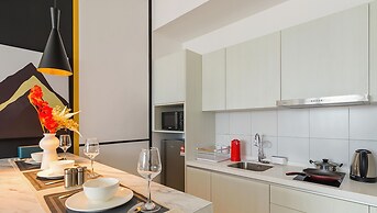 Chambers Residence, Sunway Putra Mall