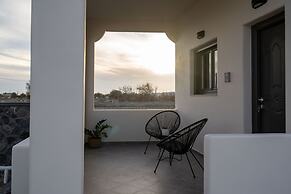 Almira Luxury Suites
