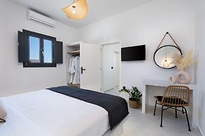 Almira Luxury Suites