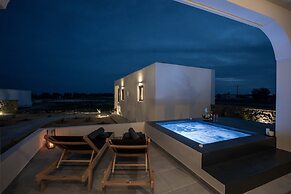 Almira Luxury Suites