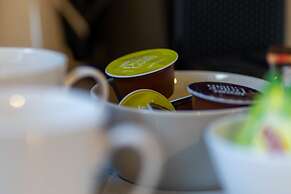 Almira Luxury Suites