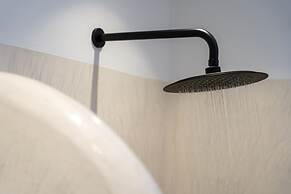 Almira Luxury Suites