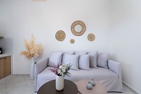 Almira Luxury Suites