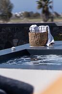 Almira Luxury Suites