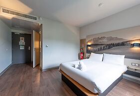 B&B HOTEL Aix-Les-Bains