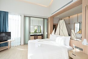 Panwaburi Beachfront Resort