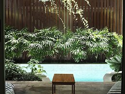 Panwaburi Beachfront Resort