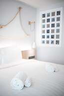 Panwaburi Beachfront Resort