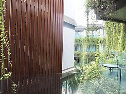 Panwaburi Beachfront Resort