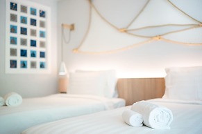 Panwaburi Beachfront Resort