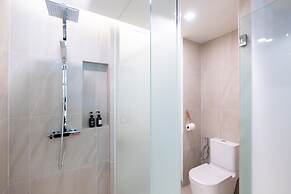 Panwaburi Beachfront Resort