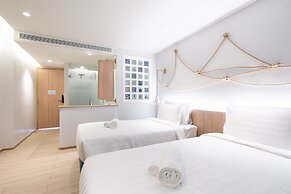 Panwaburi Beachfront Resort