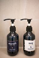 Panwaburi Beachfront Resort