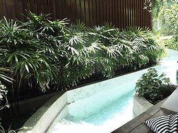 Panwaburi Beachfront Resort