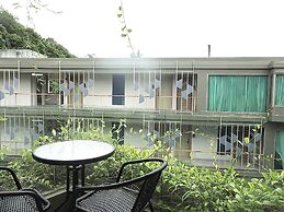 Panwaburi Beachfront Resort