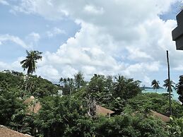 Panwaburi Beachfront Resort