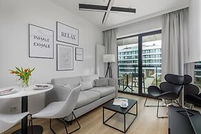 Shellter Apartment Rogowo by Renters