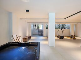 Pnoe Sea Front Experience