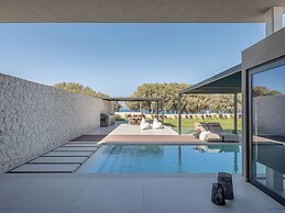 Pnoe Sea Front Experience