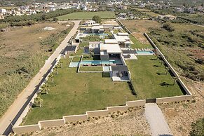 Pnoe Sea Front Experience