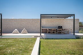 Pnoe Sea Front Experience