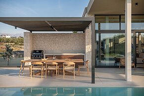 Pnoe Sea Front Experience