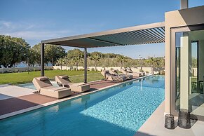 Pnoe Sea Front Experience