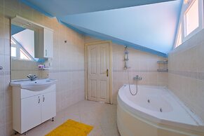 Infinity Sunshine Villa