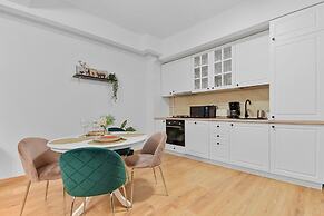 The Flower Clabucet Studio