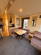 3 Bedroom, 8 Berth, Cosy Static Family Caravan