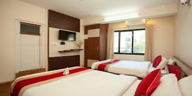 MeroStay 022 Hotel Royal Kusum