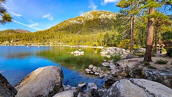 Private Tahoe Ridge Condos with Corp Rental Car Discount and free Tour