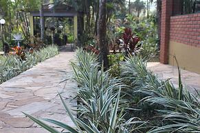 PARADIES HOTEL EXPRESS