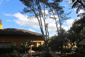 PARADIES HOTEL EXPRESS