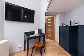Strzelecka Apartment Cracow by Renters