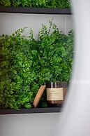 Strzelecka Apartment Cracow by Renters